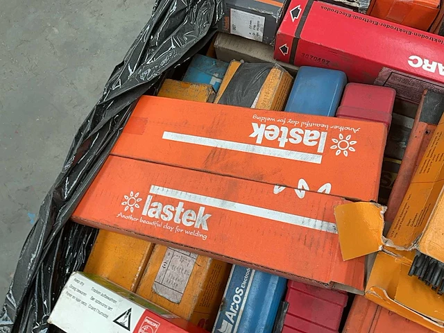 Partij laselektroden - afbeelding 6 van  7