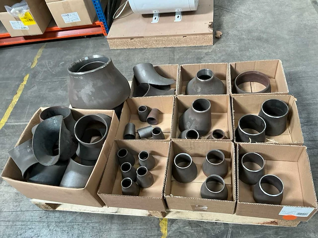 Partij lasverlopen voor cv en gas circa 35 stuks; diverse maten - afbeelding 1 van  15