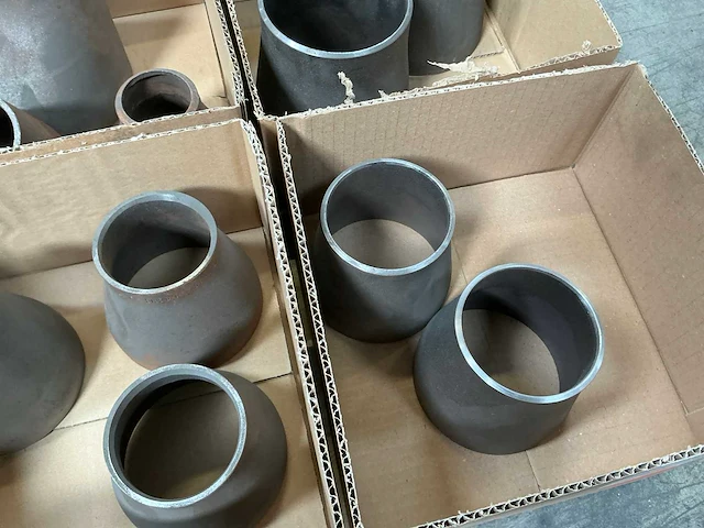 Partij lasverlopen voor cv en gas circa 35 stuks; diverse maten - afbeelding 11 van  15