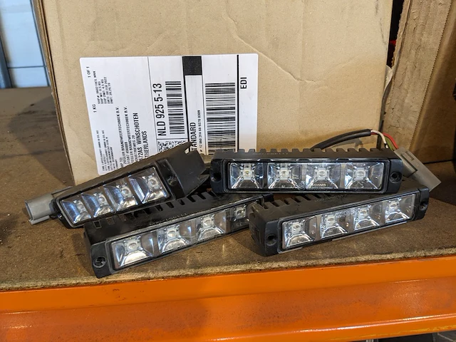 Partij led lampen voor vrachtwagen, volvo - afbeelding 9 van  10