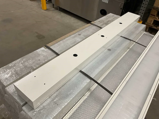 Partij led opbouw- en inbouwarmaturen, 51 stuks - afbeelding 4 van  5