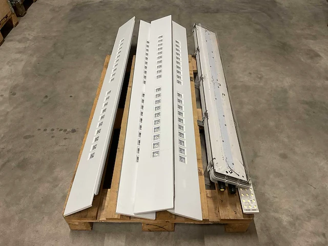 Partij led verlichting - afbeelding 1 van  3