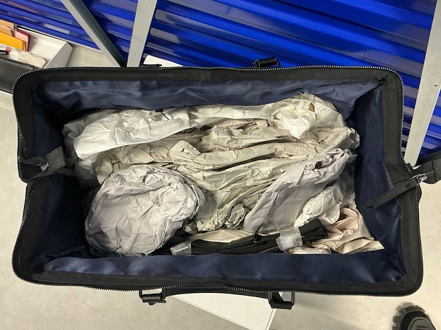 Partij lederwaren (dames en heren tassen/portefeuilles) - afbeelding 3 van  72