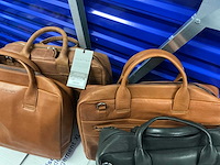 Partij lederwaren (dames en heren tassen/portefeuilles) - afbeelding 30 van  72