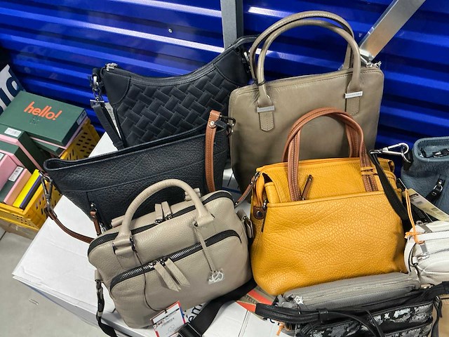 Partij lederwaren (dames en heren tassen/portefeuilles) - afbeelding 40 van  72