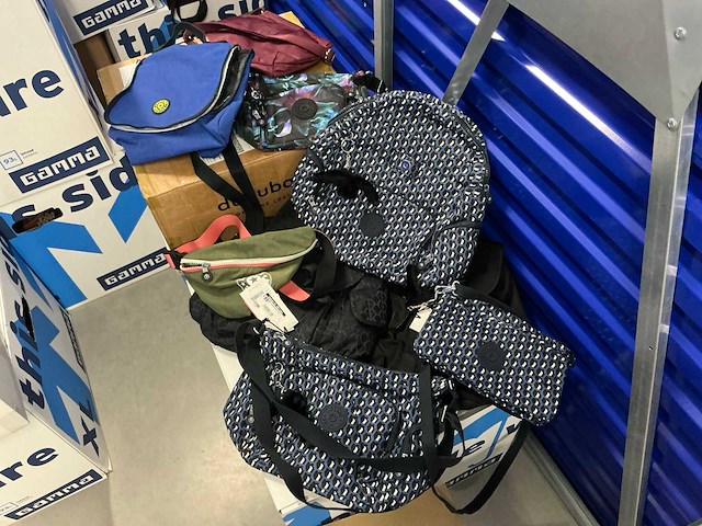 Partij lederwaren (dames en heren tassen/portefeuilles) - afbeelding 68 van  72