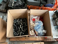 Partij leidingklemmen en speciedoppen - afbeelding 1 van  3