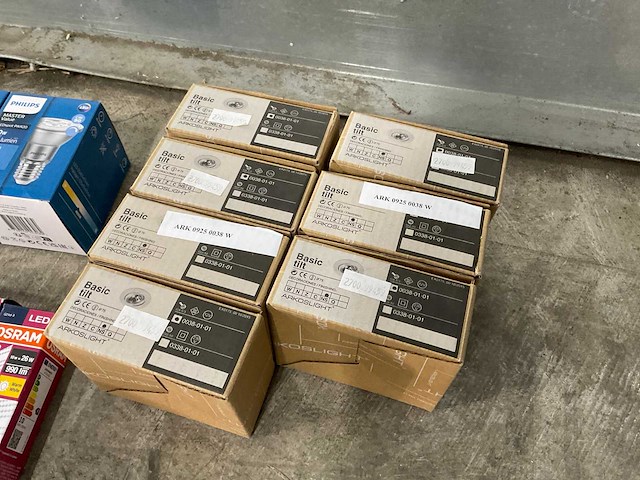 Partij lichtbronnen en spots - afbeelding 9 van  13