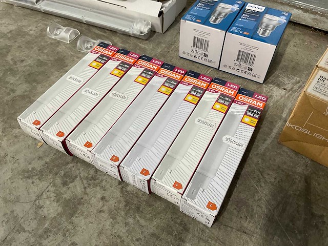 Partij lichtbronnen en spots - afbeelding 11 van  13