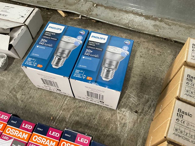 Partij lichtbronnen en spots - afbeelding 13 van  13