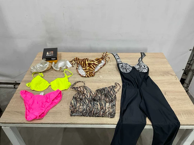 Partij lingerie - afbeelding 4 van  7