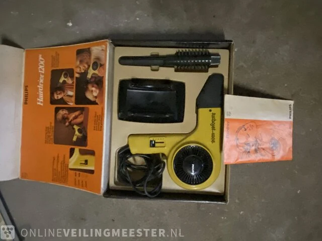 Partij lp's, weegschaal, bob marley, herman brood, star wars, melkkan, krijtbord fohn - afbeelding 4 van  11