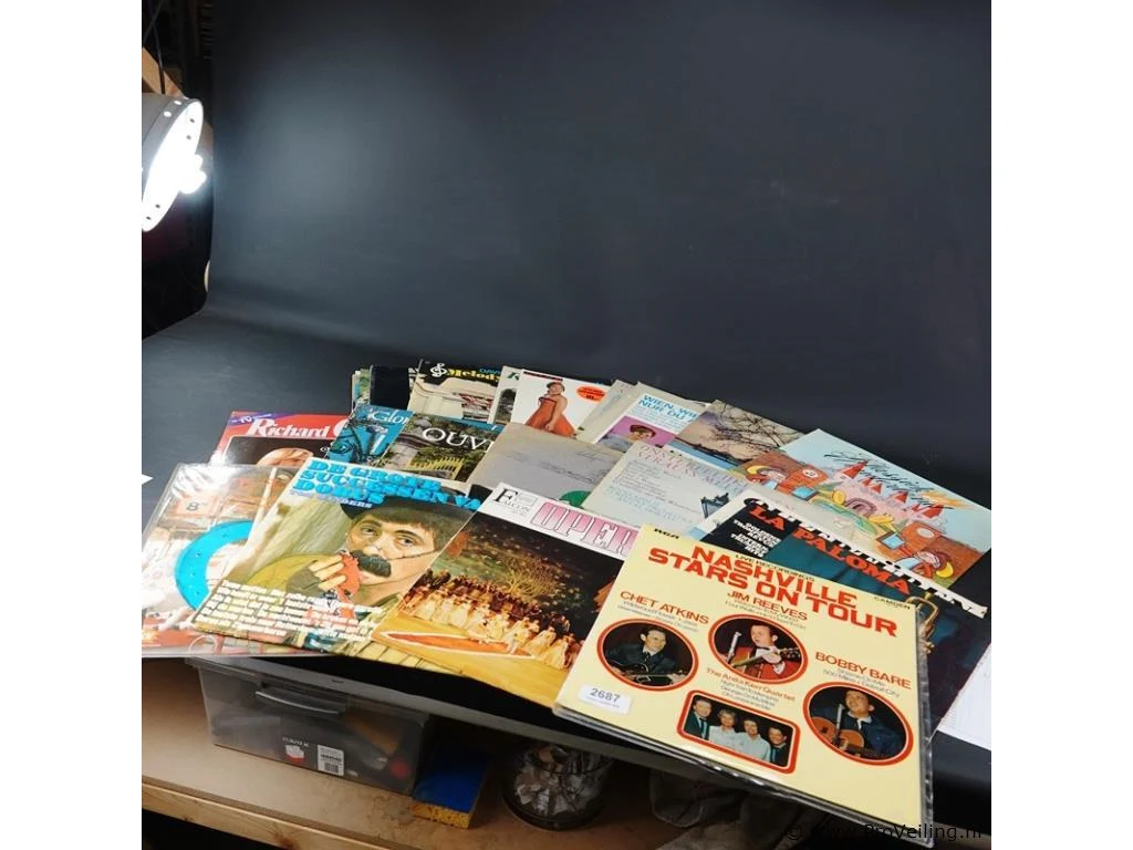Antiek, curiosa, e.d. uit nalatenschappen e.d. gratis verzending in nederland vanaf € 29,95. oozzoo lunteren.