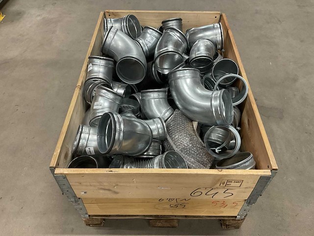 Partij luchtkanaal hulpstukken - afbeelding 1 van  3