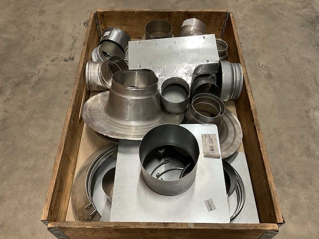 Partij luchtkanaal hulpstukken - afbeelding 1 van  3