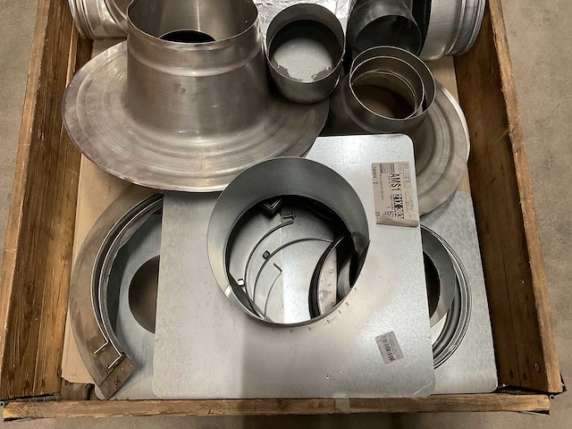 Partij luchtkanaal hulpstukken - afbeelding 2 van  3