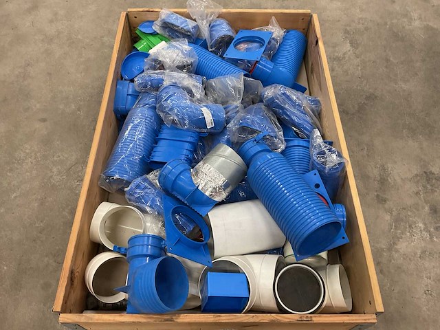 Partij luchtkanaal hulpstukken - afbeelding 1 van  3