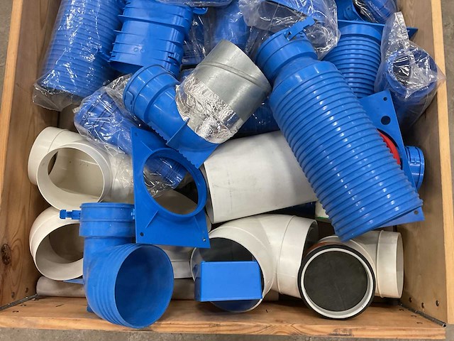 Partij luchtkanaal hulpstukken - afbeelding 2 van  3