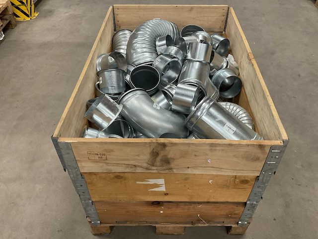 Partij luchtkanaal hulpstukken - afbeelding 1 van  3