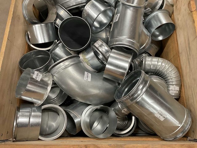 Partij luchtkanaal hulpstukken - afbeelding 2 van  3