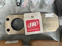 Partij machine onderdelen - afbeelding 8 van  17