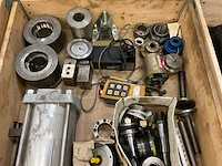 Partij machine onderdelen - afbeelding 3 van  8