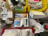 Partij machine onderdelen - afbeelding 2 van  12