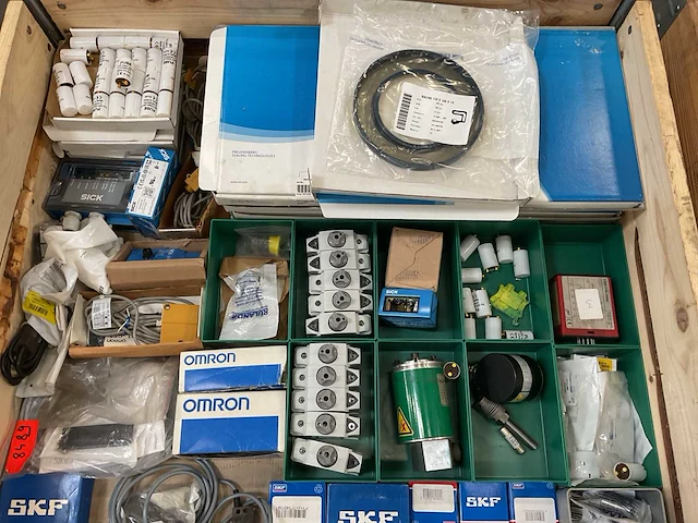 Partij machine onderdelen - afbeelding 6 van  12