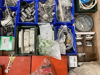 Partij machine onderdelen - afbeelding 3 van  4