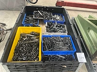 Partij machinegereedschap - afbeelding 1 van  3