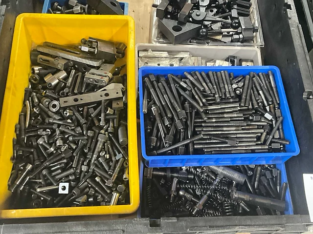 Partij machinegereedschap - afbeelding 3 van  3