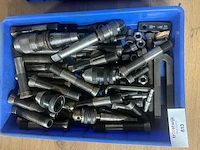 Partij machinegereedschap - afbeelding 2 van  2