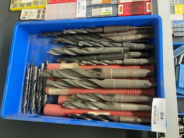 Partij machinegereedschap - afbeelding 1 van  3