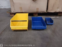 Partij magazijn bakken, geel en blauw - afbeelding 4 van  11