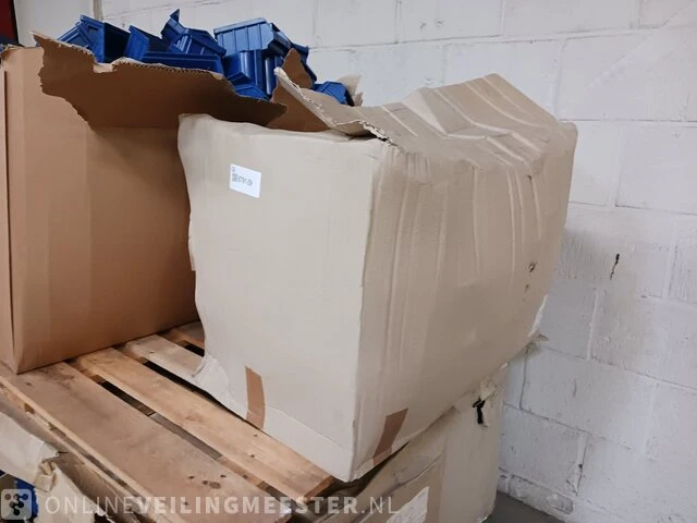 Partij magazijn bakken, geel en blauw - afbeelding 8 van  11