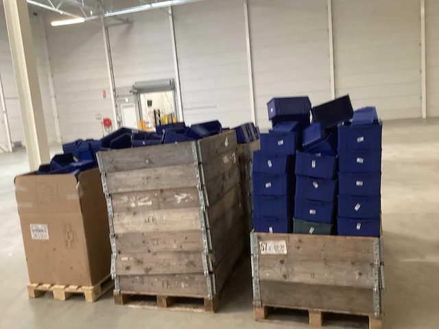 Partij magazijnbakken (5x) - afbeelding 1 van  6