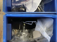 Partij magazijnbakken incl. bevestigingsmaterialen - afbeelding 5 van  7