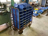 Partij magazijnbakken - afbeelding 2 van  3