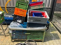 Partij magazijnbakken - afbeelding 2 van  3