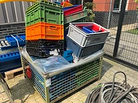 Partij magazijnbakken - afbeelding 3 van  3