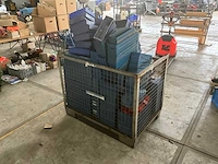 Partij magazijnbakken - afbeelding 3 van  6