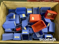 Partij magazijnbakken - afbeelding 2 van  4