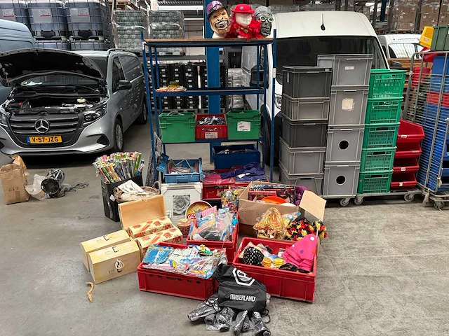 Partij magazijnopruiming - afbeelding 1 van  5