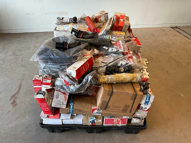 Partij manitou verreiker en heftruck onderdelen - afbeelding 7 van  25