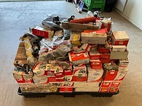 Partij manitou verreiker en heftruck onderdelen - afbeelding 8 van  25