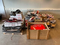 Partij manitou verreiker en heftruck onderdelen - afbeelding 1 van  25