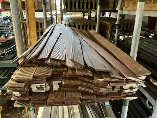 Partij maranti hardhout planken excl bak - afbeelding 5 van  6