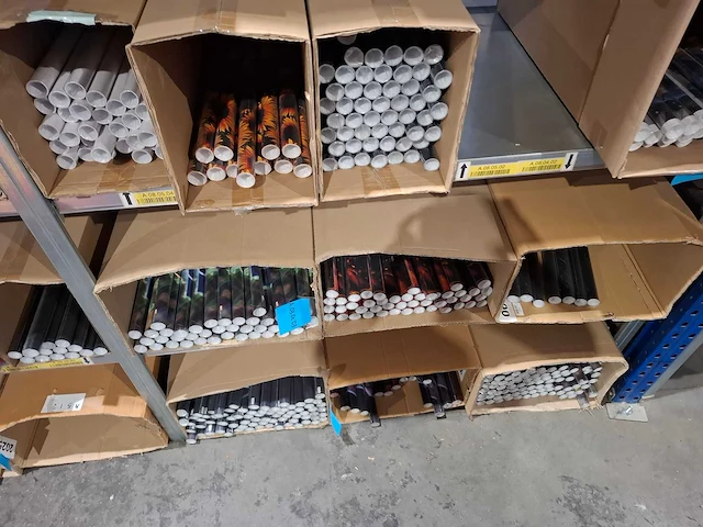 Partij (maxi) posters, ca 2.450 stuks - afbeelding 15 van  16