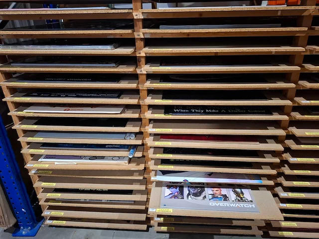 Partij (maxi) posters, ca 32.500 stuks - afbeelding 25 van  39