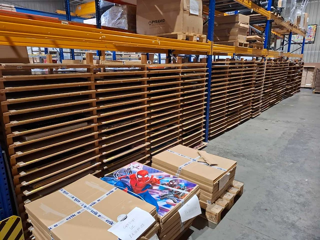 Partij (maxi) posters, ca 32.500 stuks - afbeelding 23 van  39